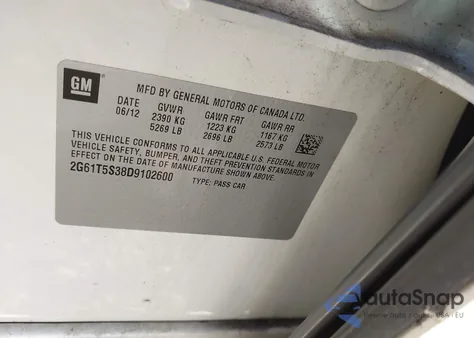 2013 Cadillac Xts Premium z USA, uszkodzony, nr VIN 2G61T5S38D9102600